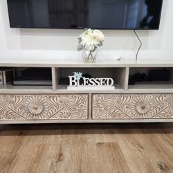 MODERN TV STAND FURNITURE