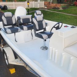 17 FootCenter Console Holly craft Boat