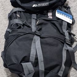 Everest Backpacking Backpack