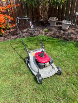 Honda mower