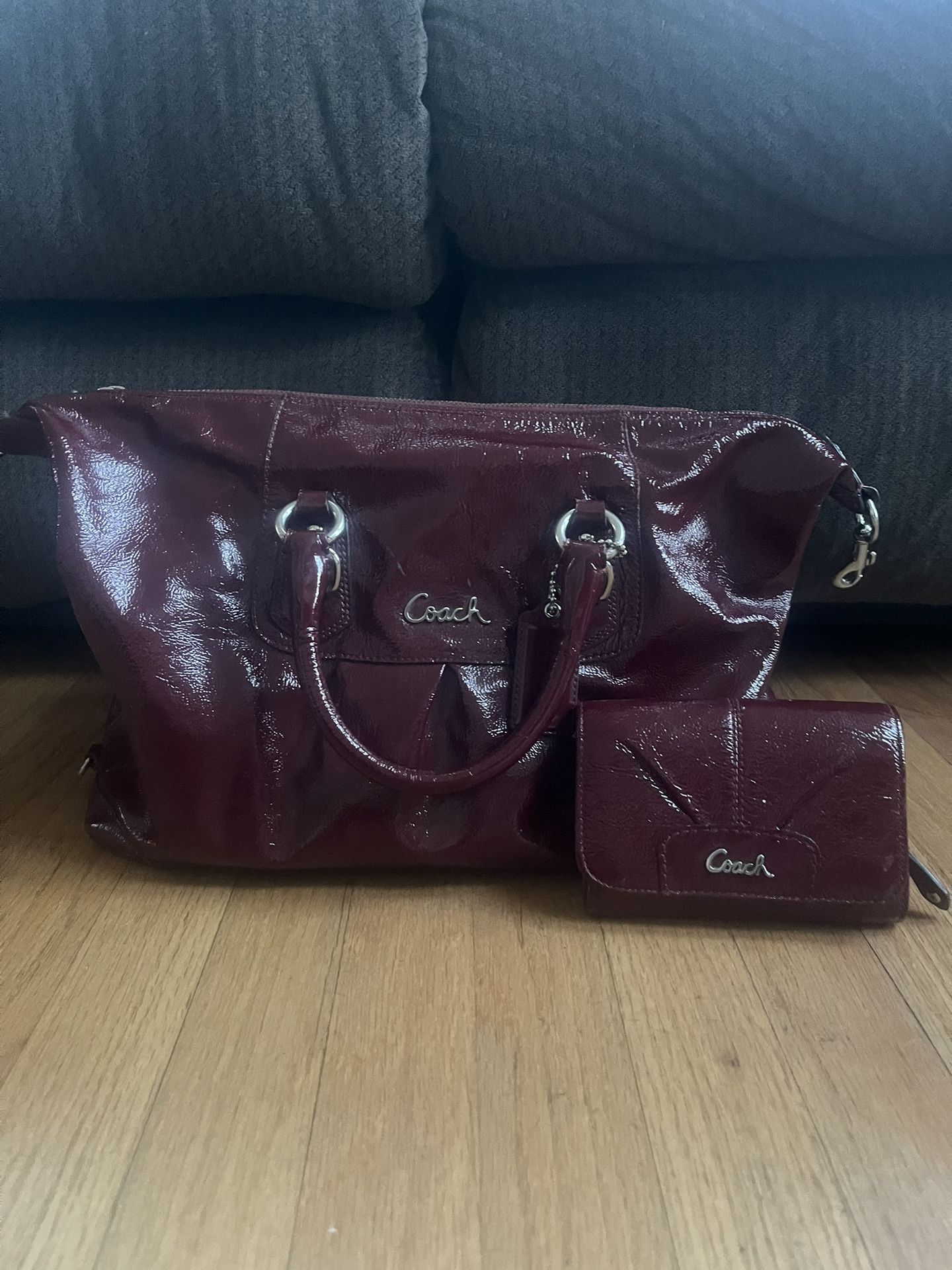 Coach Patent Leather Handle Bag with wallet