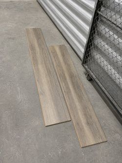 $1.3/sqft - Dark Ash LVP