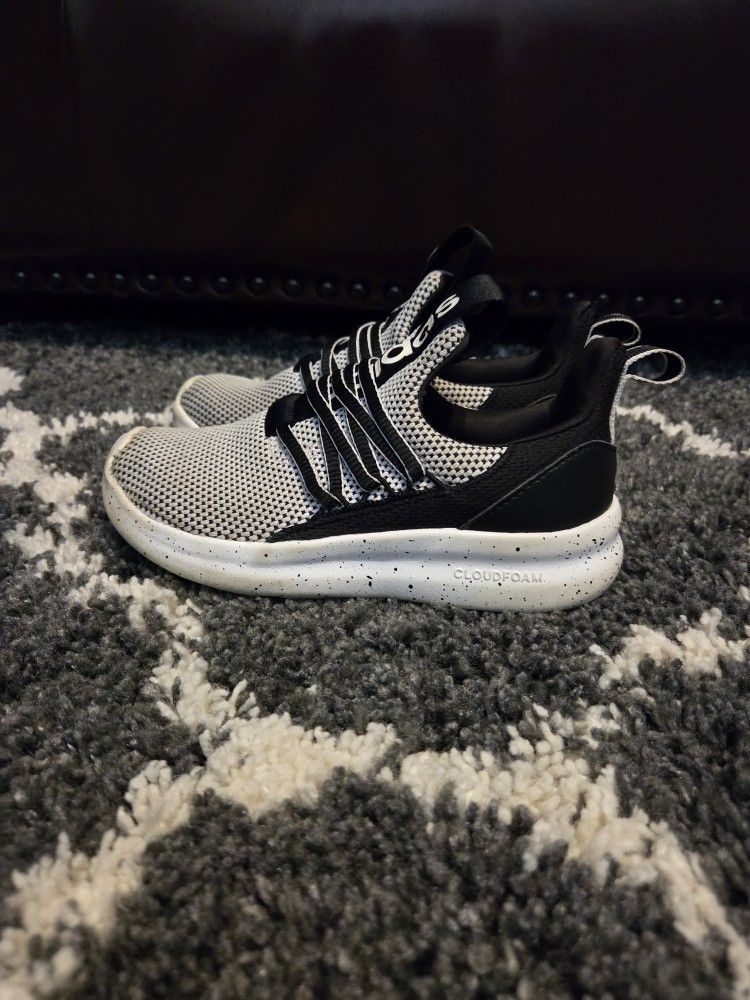 Boys Adidas Tennis Shoe