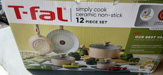 T- fal 12 pc set