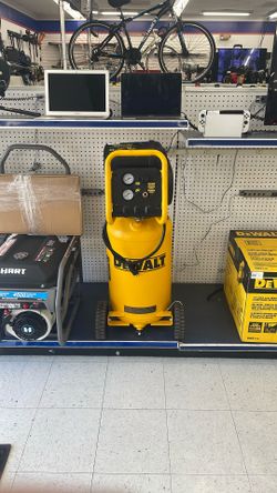 Dewalt D55168 Air Compressor 