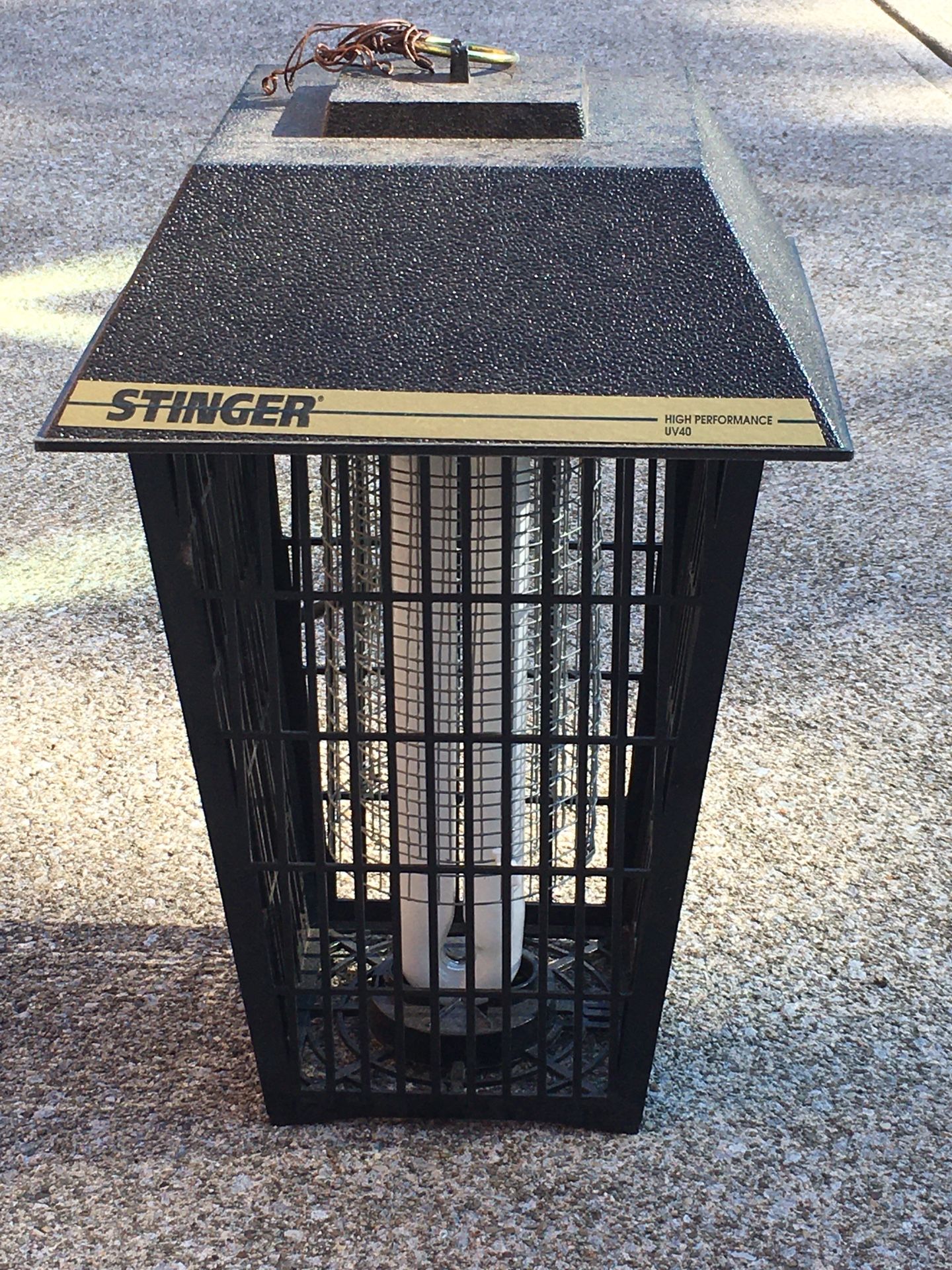 Stinger Advanced insect control model UV40 for Sale in Strongsville, OH
