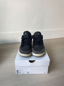 Air Jordan 1 Ret Low Slip (size 6.5)