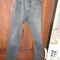 Amazon Essentials Mens Athletic-Fit Stretch Jeans