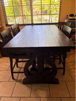Dinning table