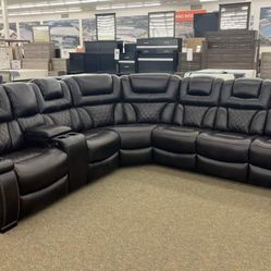 Reclining Sectional 