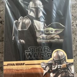 Hot Toys Sideshow Mandalorian & Gorgu Deluxe edition