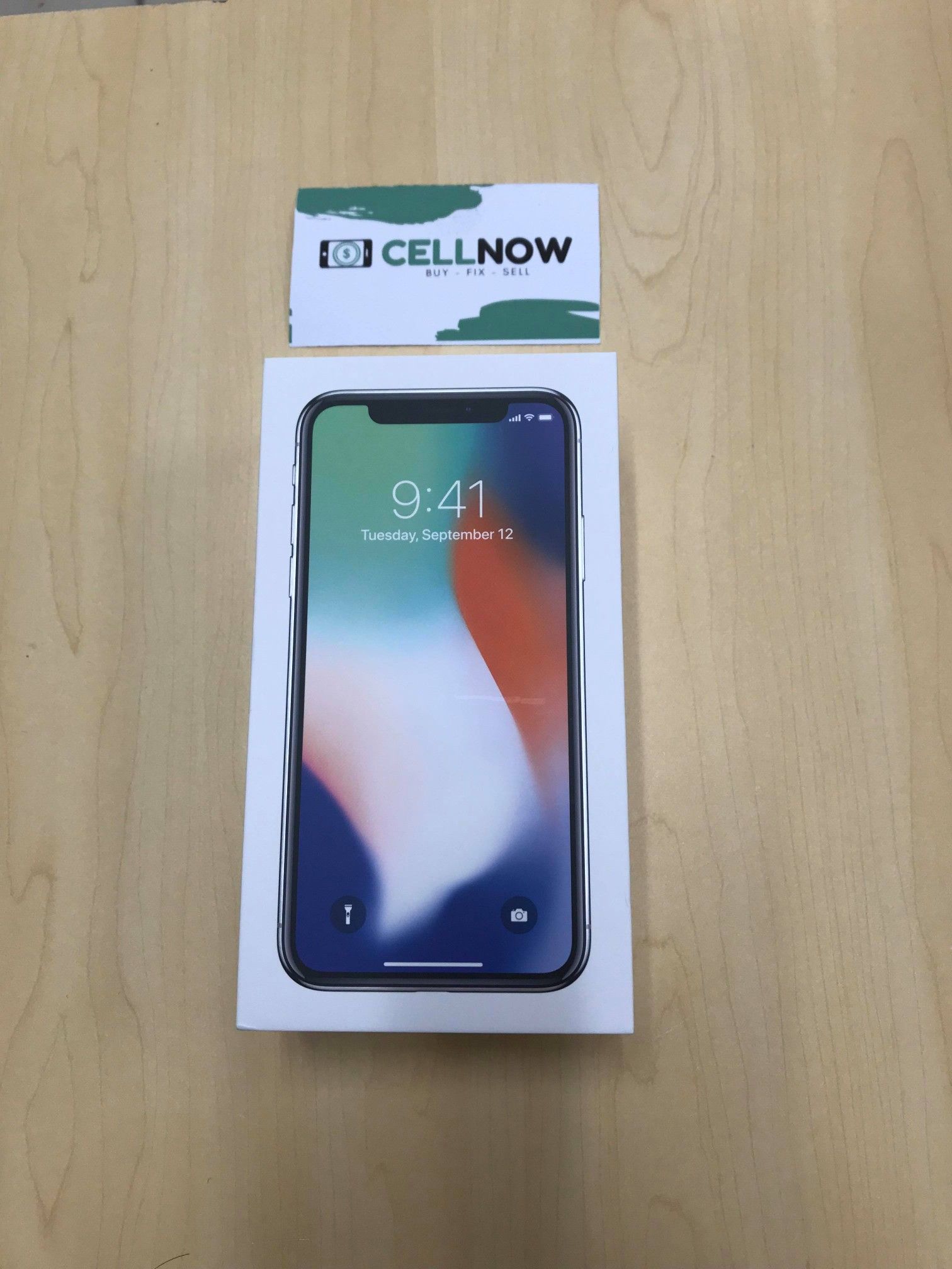 IPhone X - 64 Gb