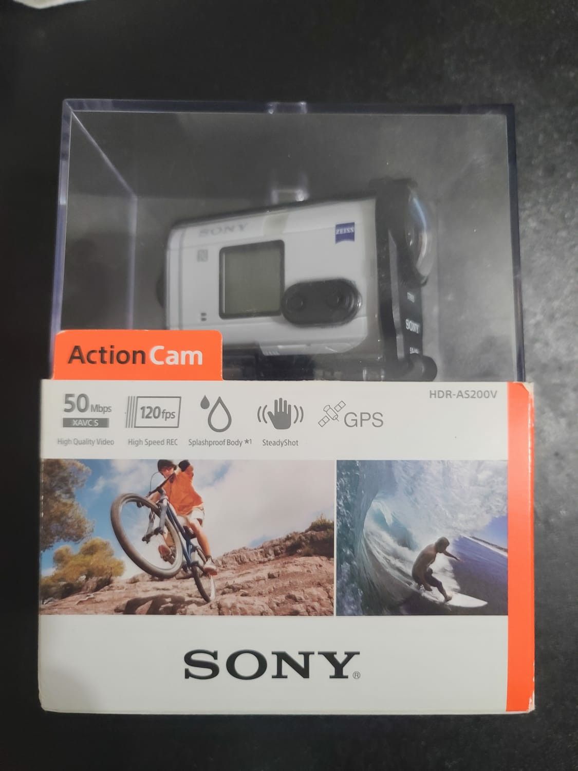 NEW Sony HDR-AS200V Action Cam + Live View Remote Kit + Underwater