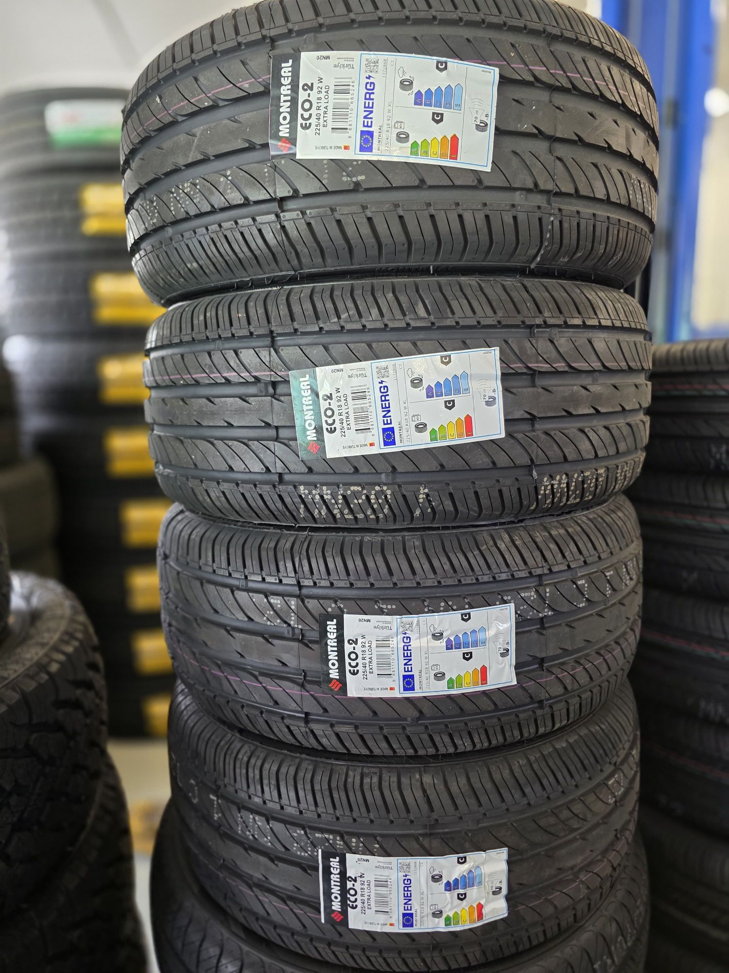 225-40-18 MONTREAL SET OF 4 TIRES FOR SALE AT SPECIAL.WE FINANCE NO CREDIT NEEDED💥