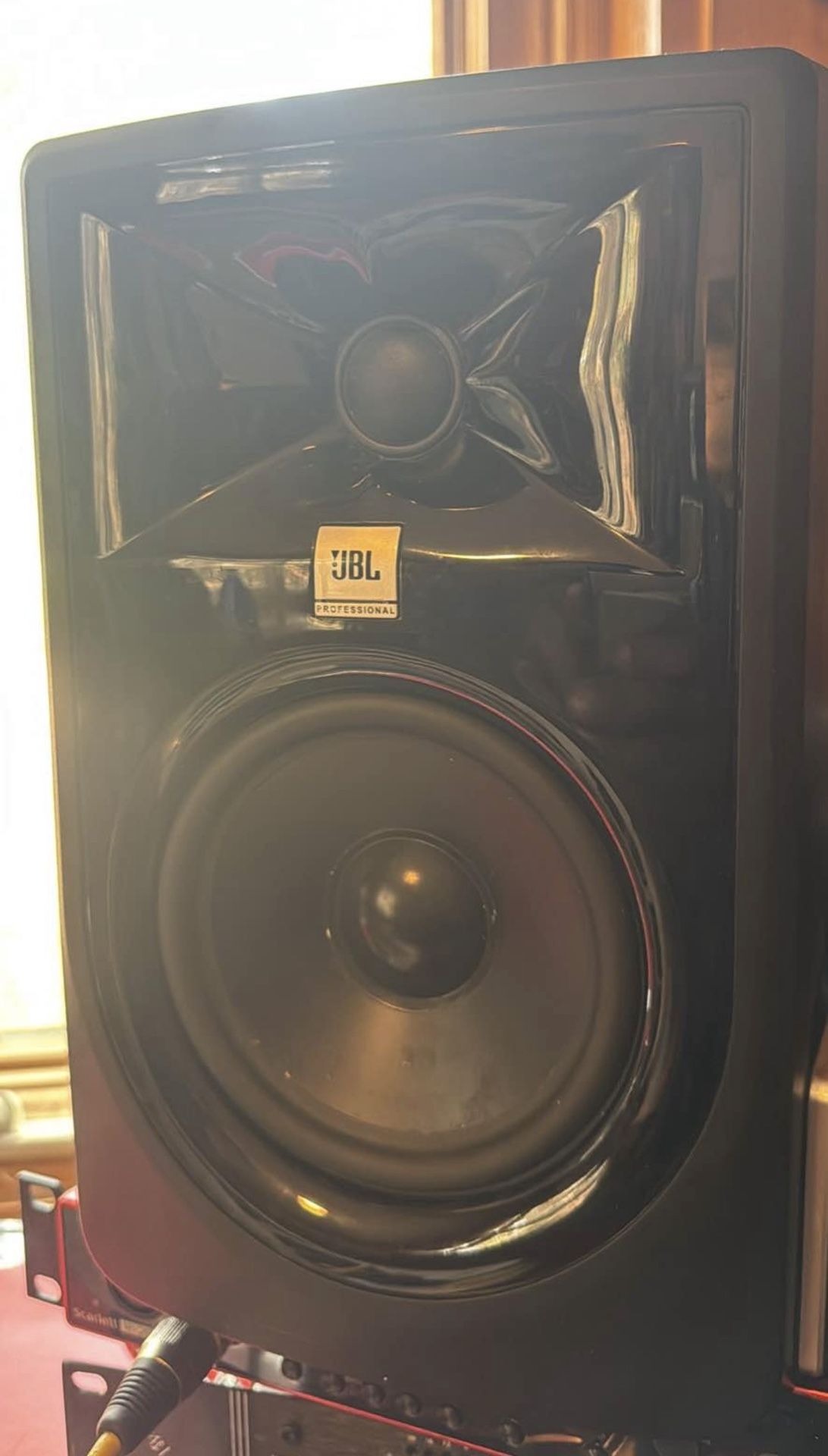 JBL STUDIO MONITORS