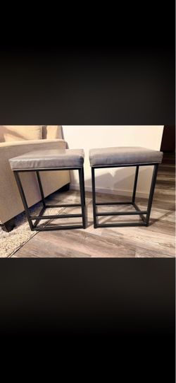 Set of 2 Gray Counter-Height Bar Stools – $60