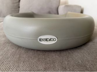 Keekaroo Peanut Changer