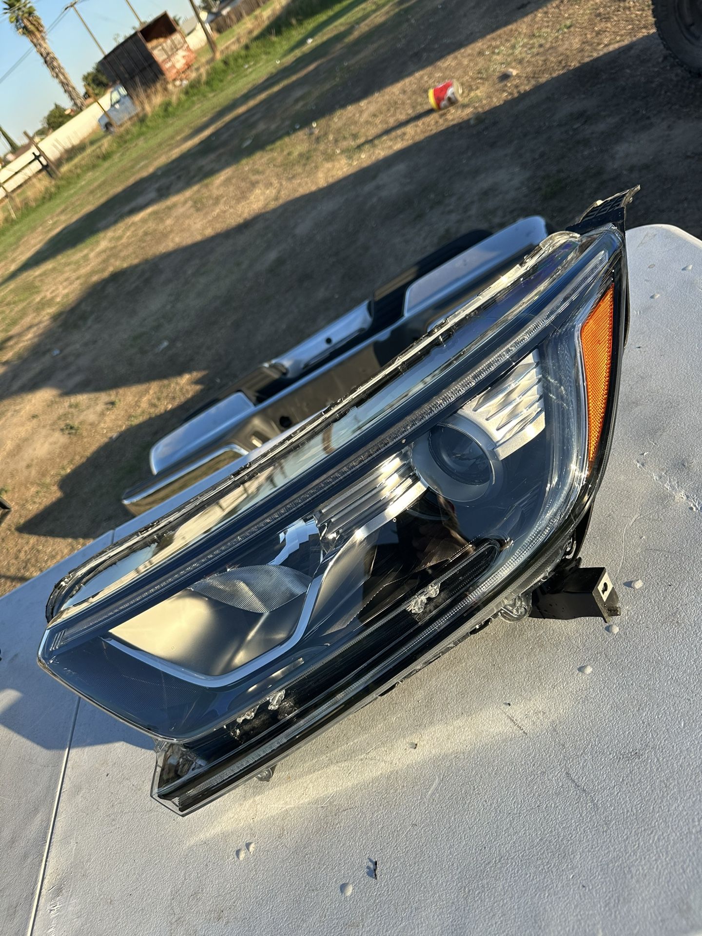 17-21 Honda CRV Driver Headlight 