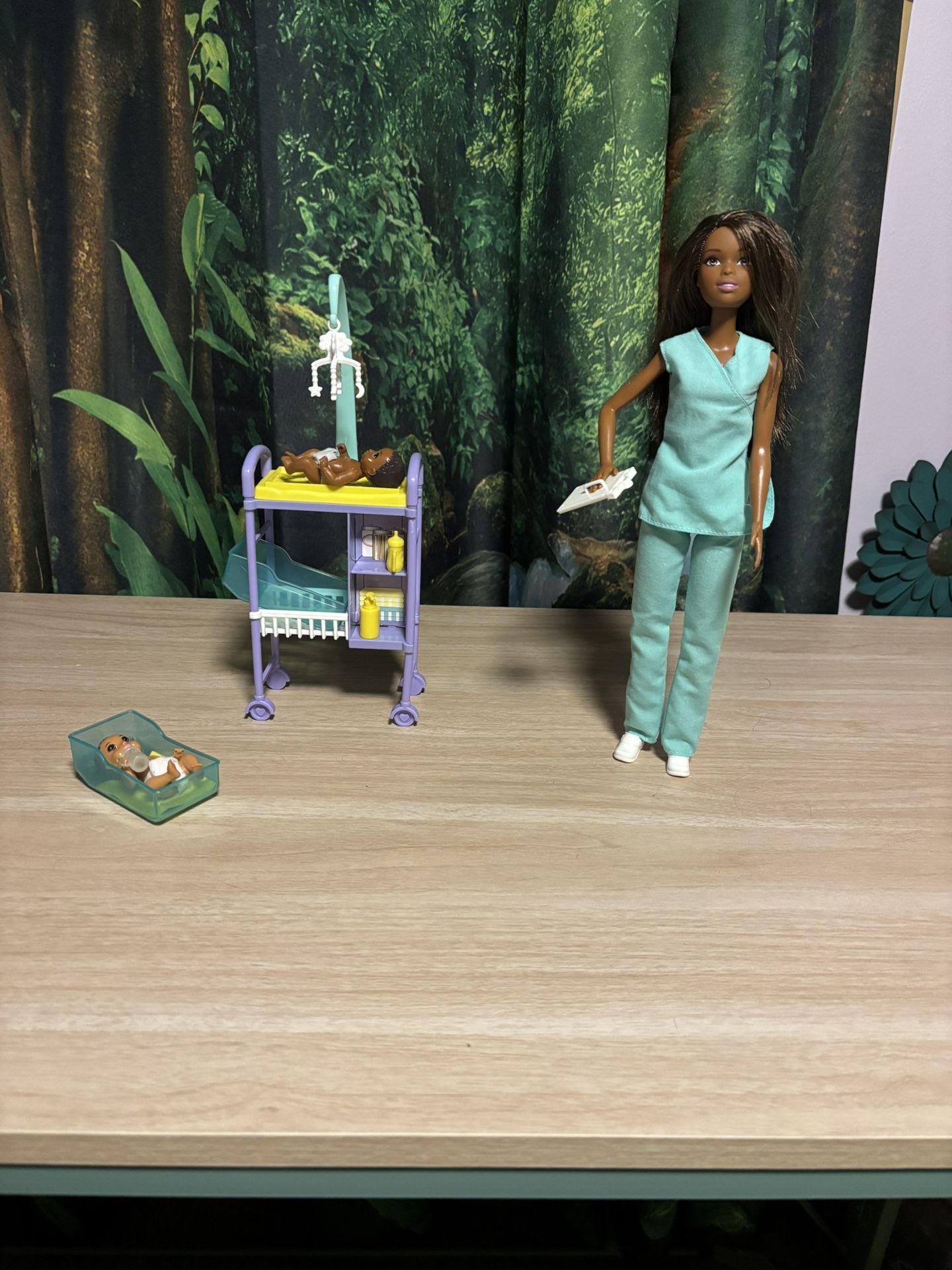 Barbie Baby Doctor Set