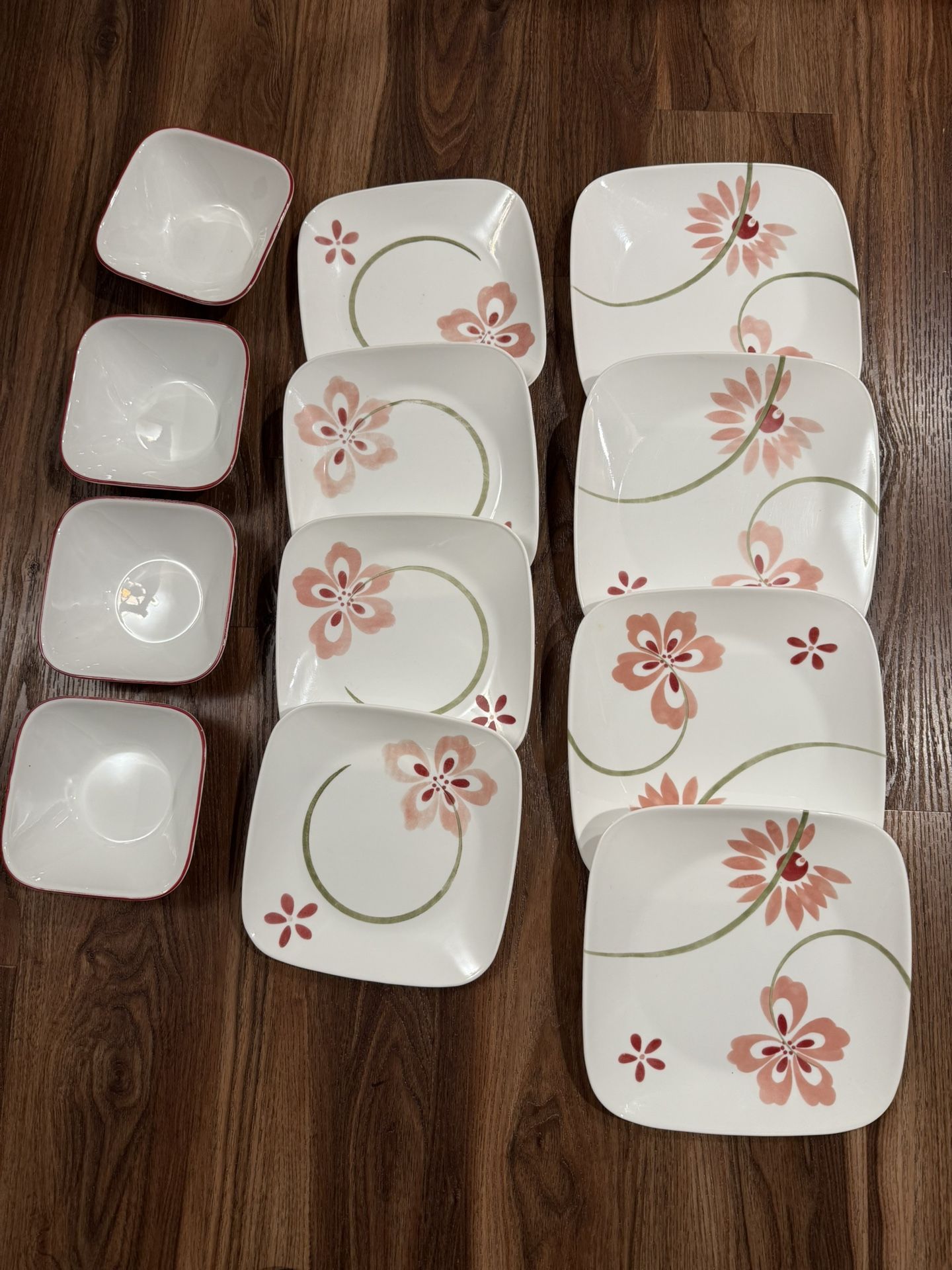 Corelle Square Dishes for Sale in City Of Industry, CA - OfferUp