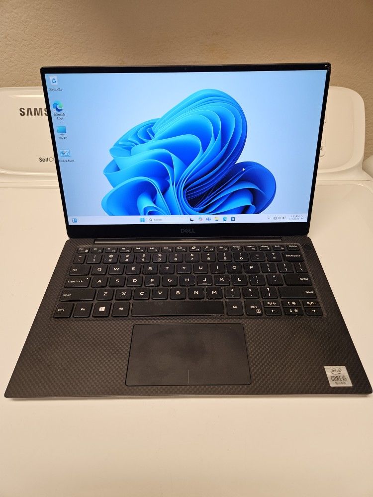 Dell XPS 13 7390 Touchscreen 512 GB SSD Intel i5 10th Gen