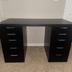 10 Drawer Vanity