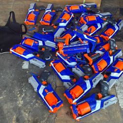 20 Nerf guns