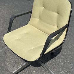 Vintage 1970s Office Chair