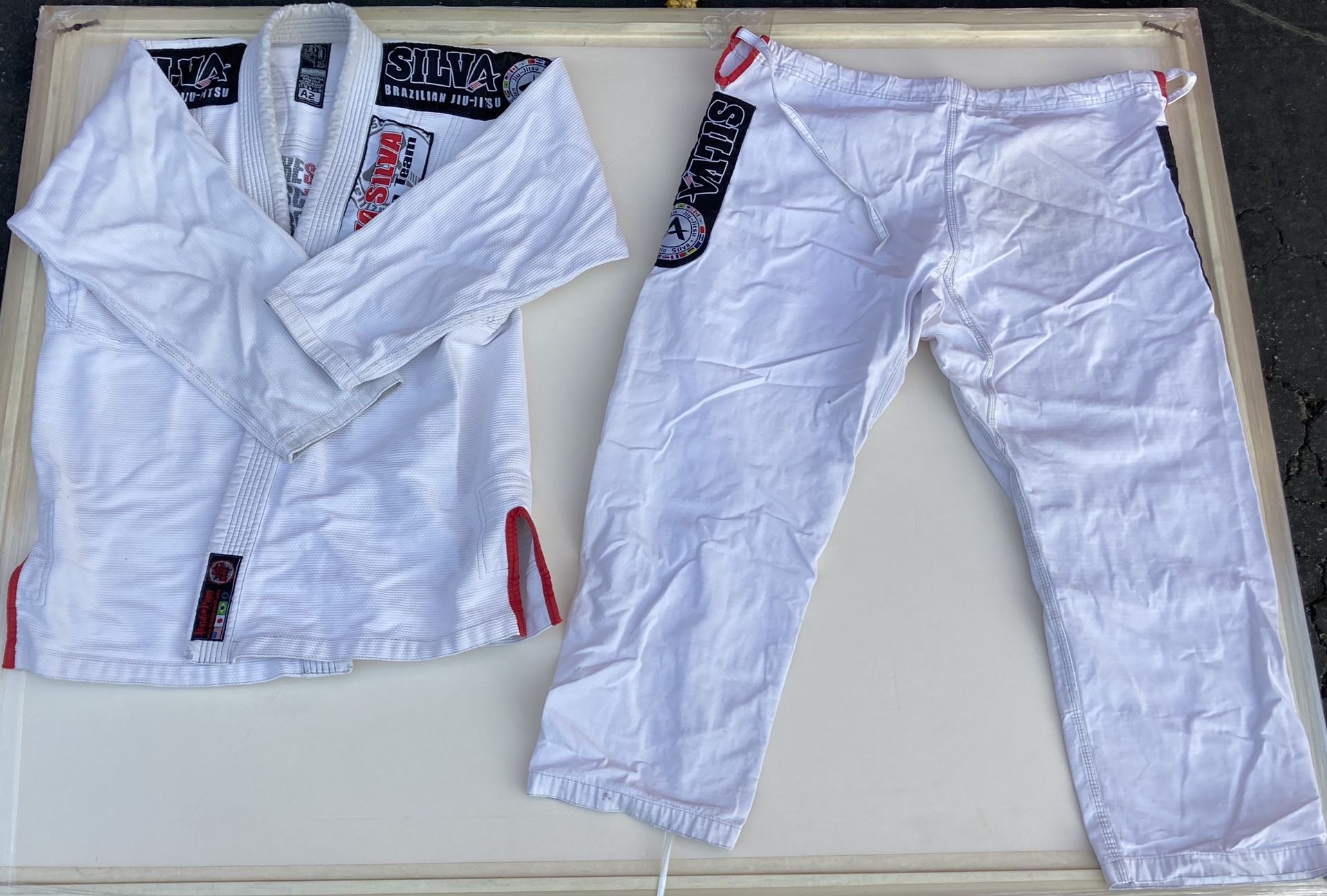 Ju Jitsu Mens Gi Size A2