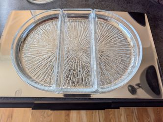 Serving tray