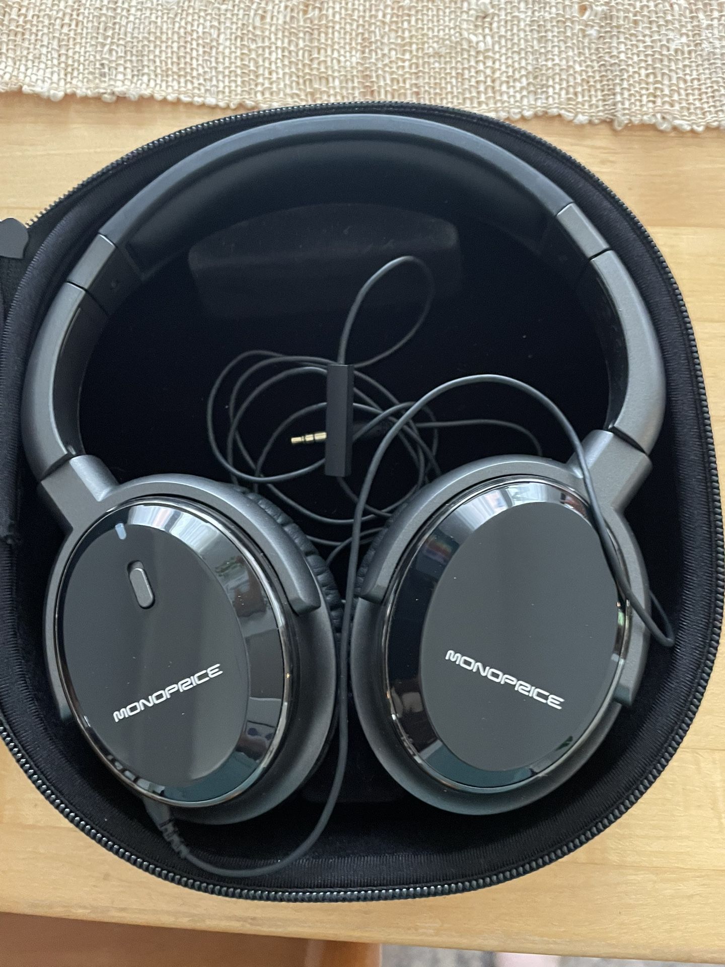 Monoprice Noise Cancelling Headphones 