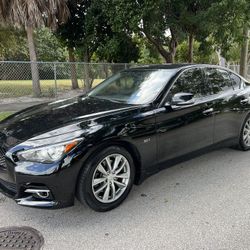 2017 Infiniti Q50