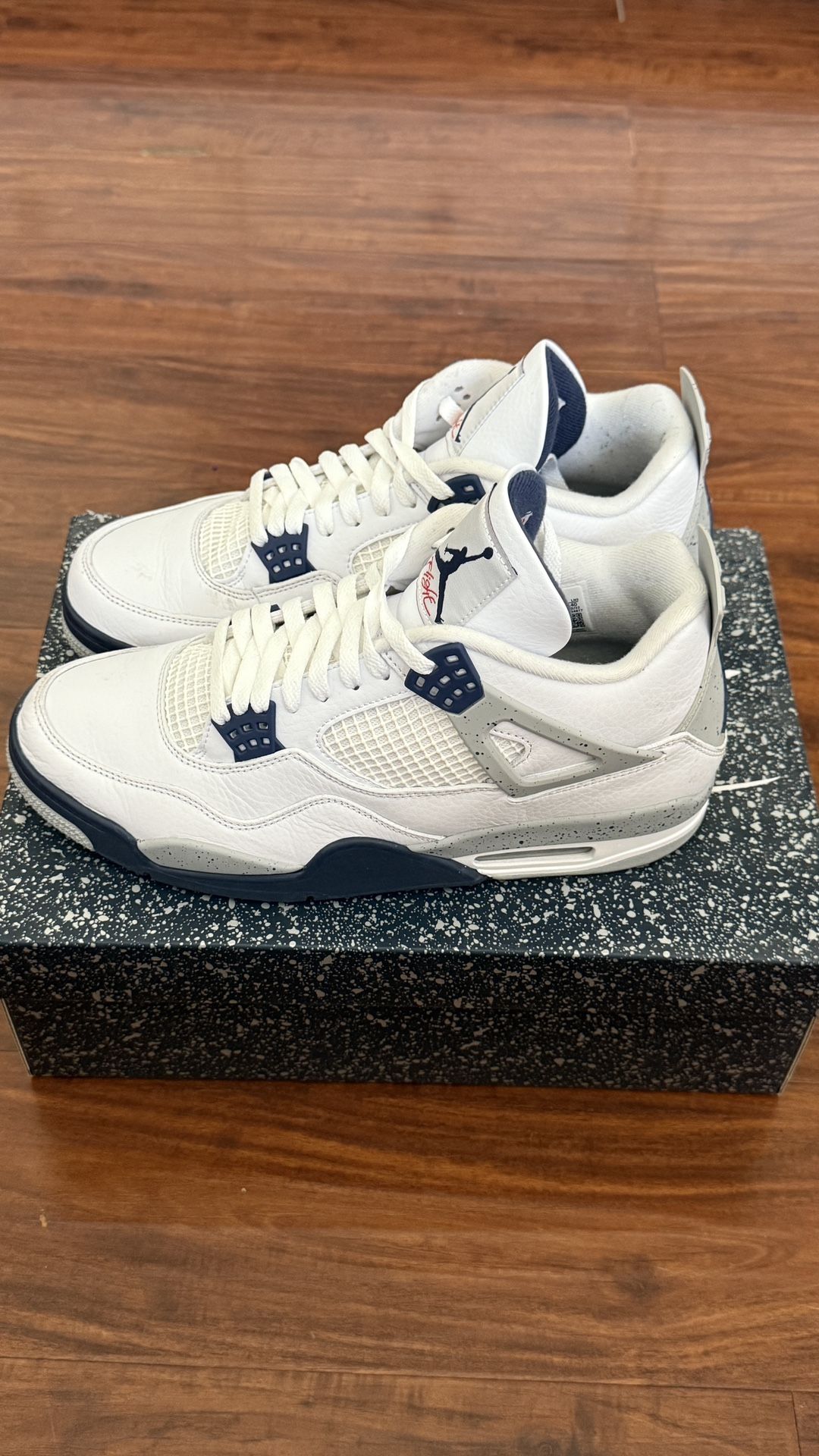 Jordan 4 Midnight Navy Size 12