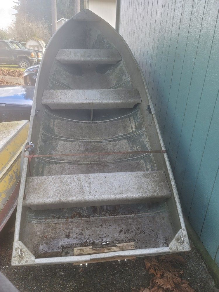 12 Foot Boat And Trailer