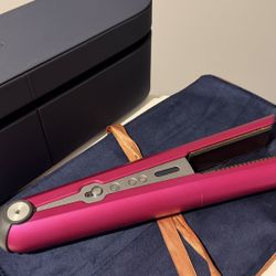 Dyson 