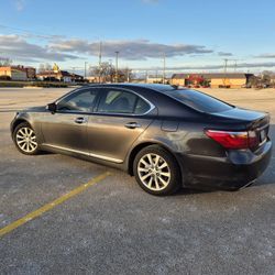 2010 Lexus LS 460