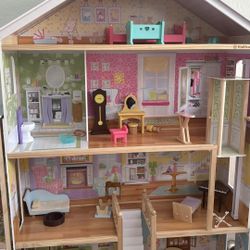 Dollhouse