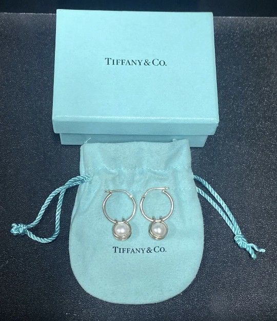 Tiffany & Co Hardware Pearl Earrings 