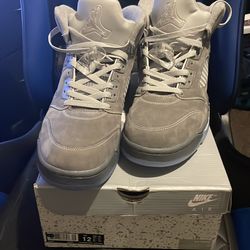 Wolf grey Jordan 5s