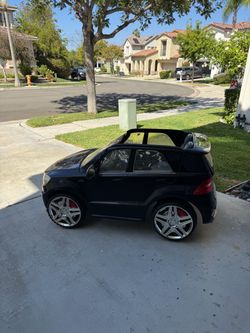 Mercedes-Benz Kids Electric Ride-On Car