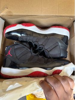 Jordan Bred 11 size 12
