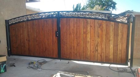 Double Driveway Gate Wood and Wrought Iron
