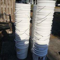 White Buckets 5 Gallon