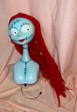 Disney 6’ Deluxe Life-Size Animated Sally Animatronic Nightmare Before Christmas Disneyland costume Halloween decor