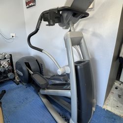 Precor EFX 546i Commercial Series Elíptica Fitness Crosstrainer