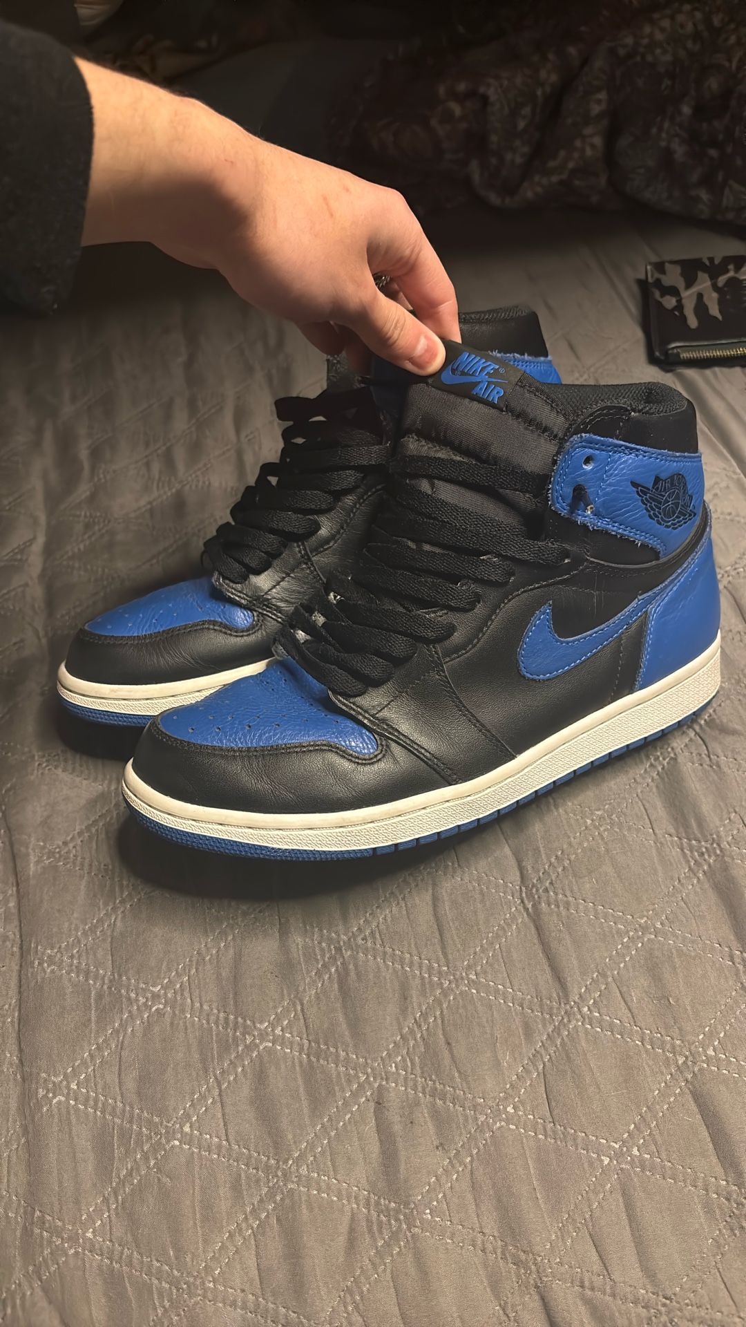 Jordan 1 Royals Size 9.5