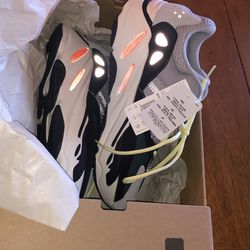 Yeezy Boost 700 Waverunners