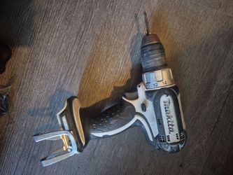 Makita drill
