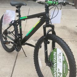 New 24" Boys Mountain Bike