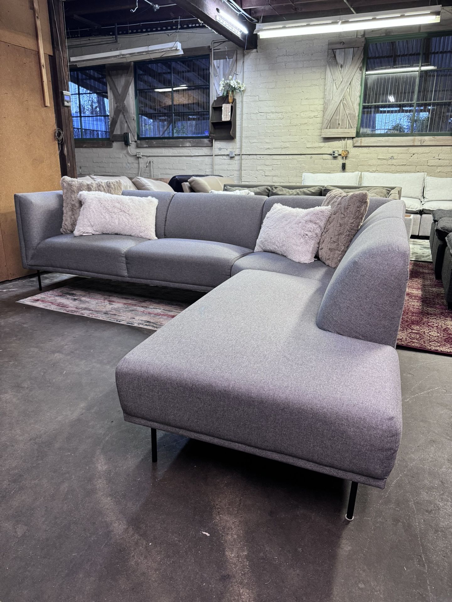 Gray Modern Sectional Sofa L Shape Couch (Delivery Available)